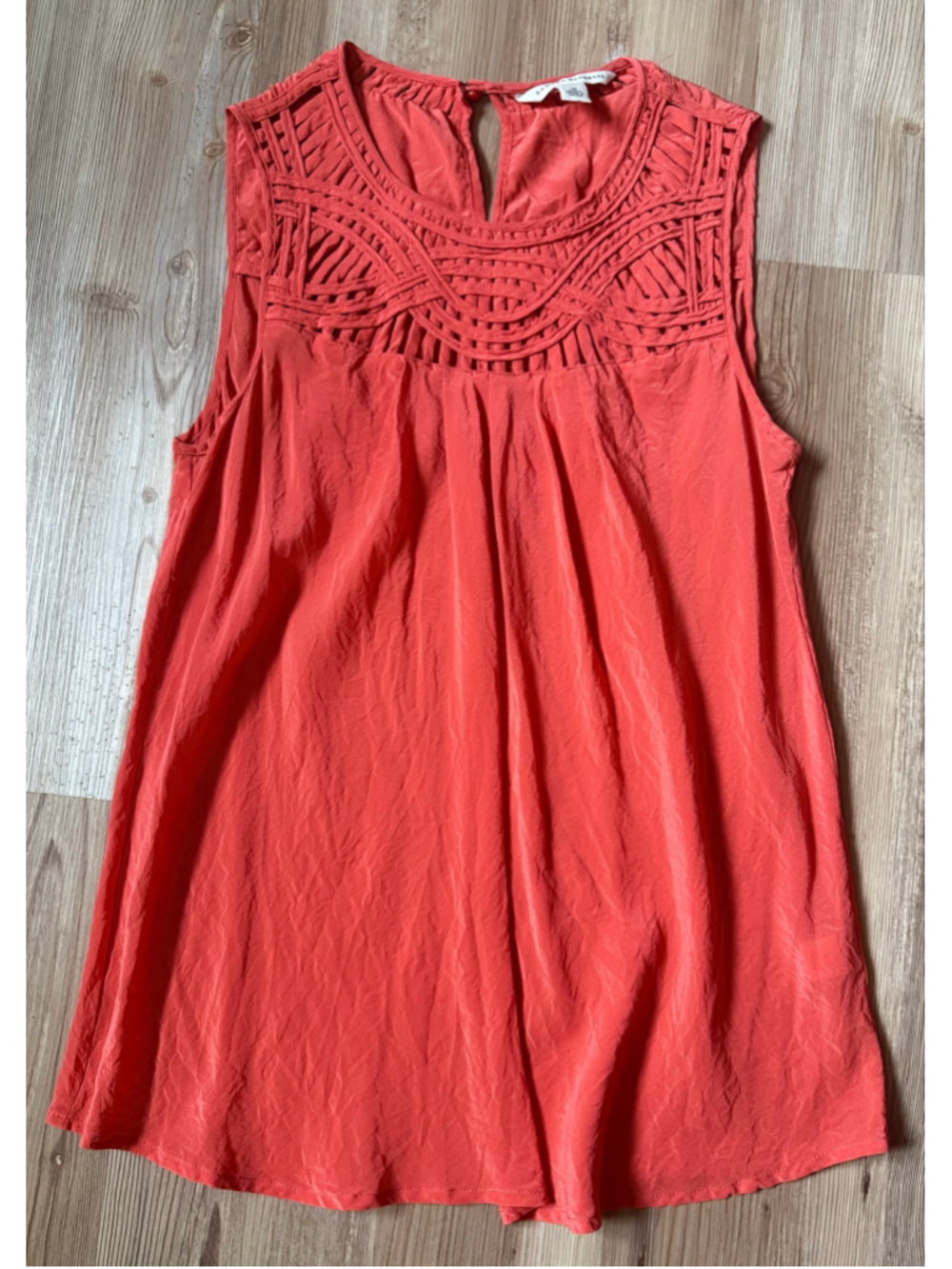 Banana Republic Silk Sleeveless Blouse, Size M, Coral